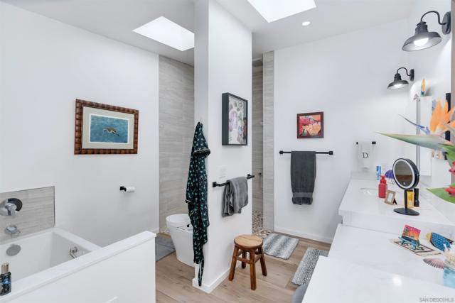 9226 Briercrest Dr, La Mesa CA: https://media.crmls.org/mediaz/13e7dc80-d1df-47da-8d79-f78457a648df.jpg