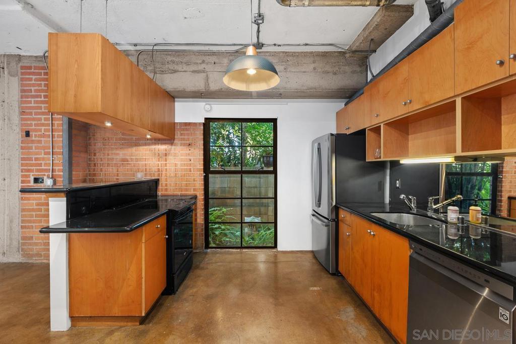 3940 7th Ave - photo 13