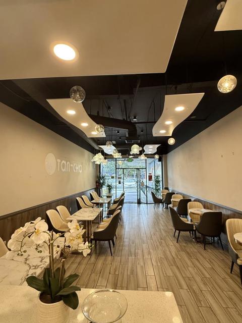 2706 2706 Homestead Road, Santa Clara CA: https://media.crmls.org/mediaz/13e921ab-92e3-4b3f-9805-68f2ab922c91.jpg