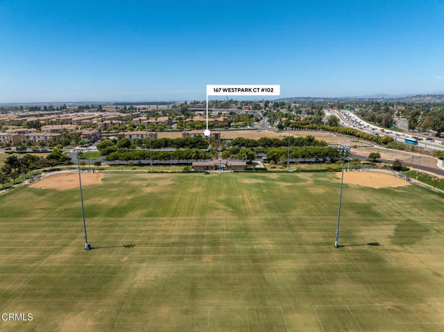 167 Westpark Court, Camarillo CA: https://media.crmls.org/mediaz/13e985b7-95a1-42d9-878f-2dce0bb2ecbb.jpg