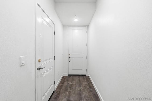 5230 Calle Rockfish, San Diego CA: https://media.crmls.org/mediaz/13eaecd0-0982-48b2-a9f8-9fe38c9879a9.jpg