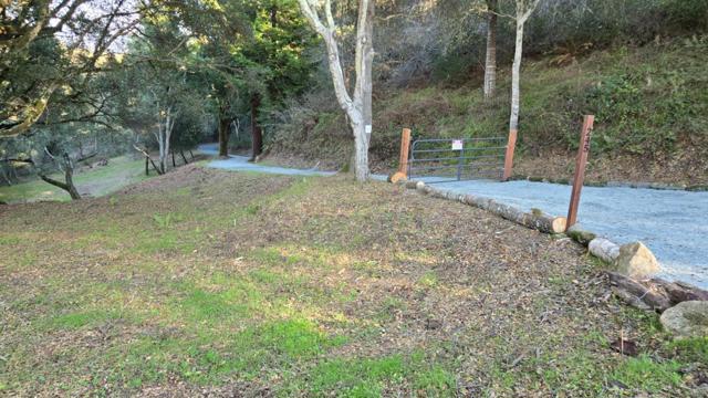 245 Gillette Road, Watsonville CA: https://media.crmls.org/mediaz/13ecf990-1d1a-46fb-8053-1a0b7eb920b5.jpg