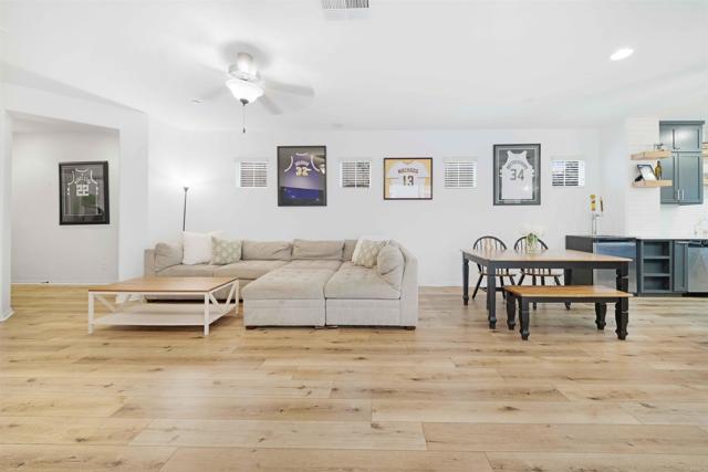 Detail Gallery Image 11 of 34 For 1260 Pershing Rd., Chula Vista,  CA 91913 - 4 Beds | 2/1 Baths