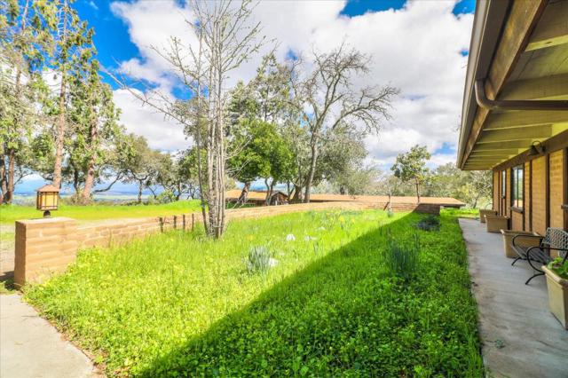 500 El Caminito Road, Carmel Valley CA: https://media.crmls.org/mediaz/13ed8581-54eb-424a-8067-ec426e438c15.jpg