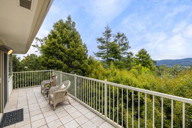 23 Cramden Drive, Monterey CA: https://media.crmls.org/mediaz/13ef2644-6543-4883-81dd-5e702b9fd460.jpg