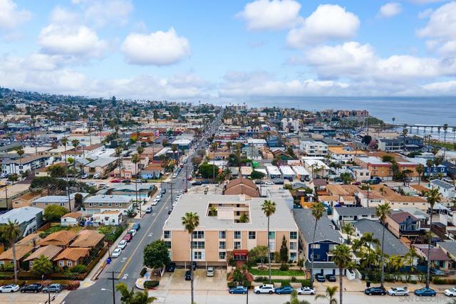 5015 Cape May Ave, San Diego CA: https://media.crmls.org/mediaz/13efb36e-382f-4806-8ebd-2775553376ac.jpg