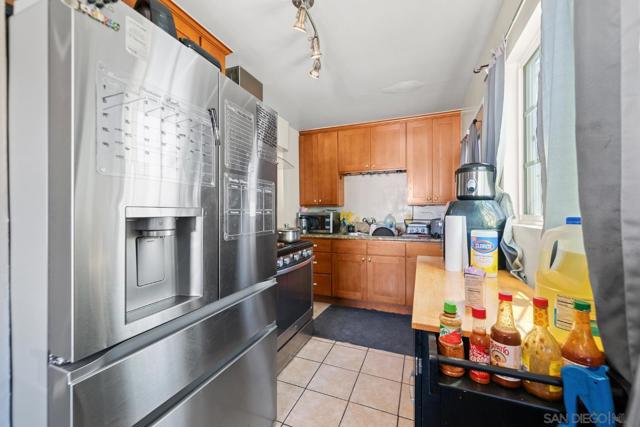 4015 Boston Ave, San Diego CA: https://media.crmls.org/mediaz/13f07cba-0ecc-4071-aa3c-79fee9d3f61b.jpg