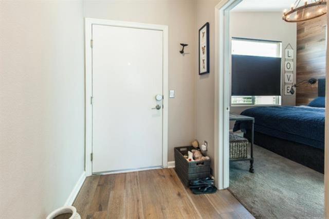 687 S Coast Highway, Encinitas CA: https://media.crmls.org/mediaz/13f0e948-1a87-4601-8a33-577e844072e1.jpg