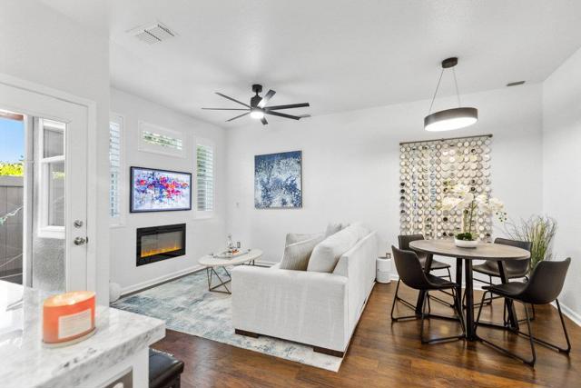 240 3rd Street, West Sacramento CA: https://media.crmls.org/mediaz/13f3ae75-946b-4f97-8119-2d93de5d6534.jpg