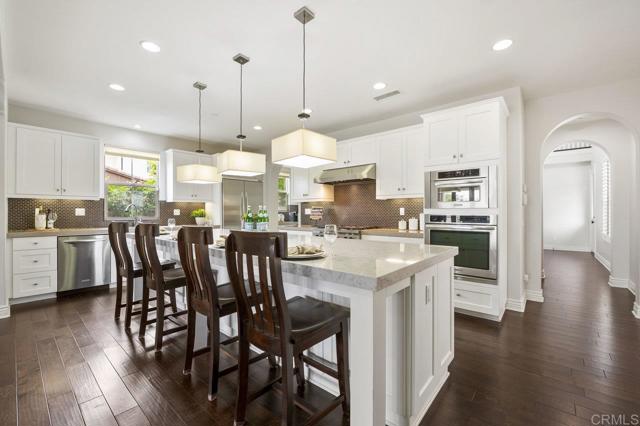 8548 Kristen View Court, San Diego CA: https://media.crmls.org/mediaz/13f59f9e-c49a-4bbe-9058-7a0c42acb7b5.jpg