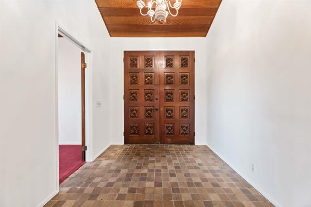 Detail Gallery Image 2 of 48 For 12408 Carinthia Dr, Whittier,  CA 90601 - 4 Beds | 3 Baths