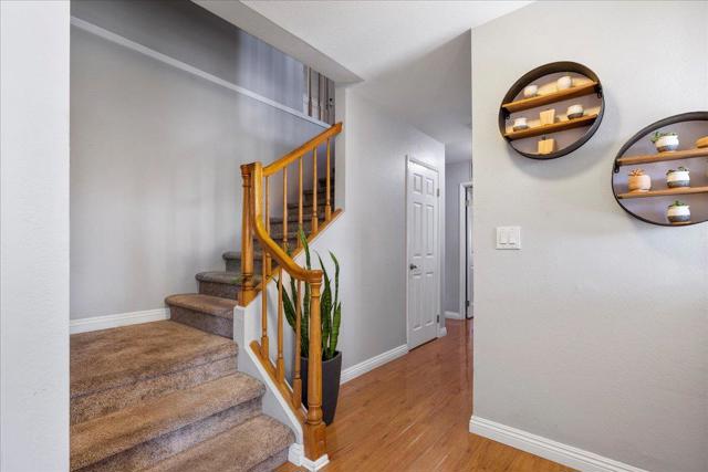 192 Castillon Way, San Jose CA: https://media.crmls.org/mediaz/13f63b3d-a431-419d-97c3-ad31e3835fc4.jpg