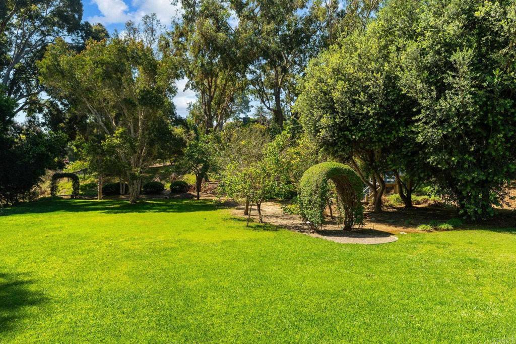 4557 Vista De La Tierra - photo 5