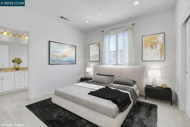 330 Pacifica Dr, Brentwood CA: https://media.crmls.org/mediaz/13f6bbed-f044-4789-8f83-eeeae7529394.jpg