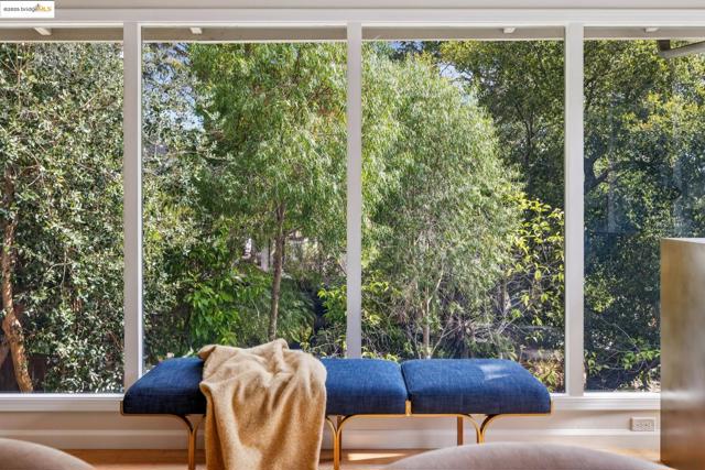 Image 10 of 53 For 1297 Sunnyhills Rd