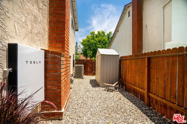 8389 Sedan Avenue, West Hills CA: https://media.crmls.org/mediaz/13f870d2-8879-430d-aad3-a3c55406e2bb.jpg