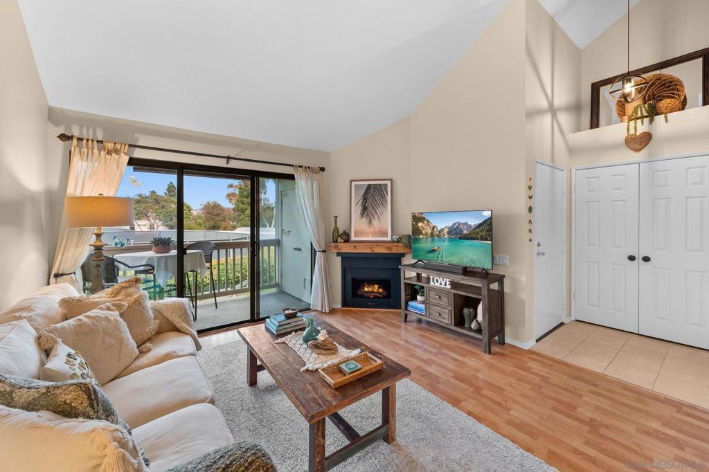 12245 Carmel Vista #290