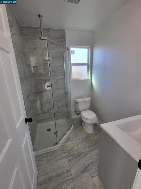 2811 Tulare Ave, Richmond CA: https://media.crmls.org/mediaz/13fa83ea-6597-459f-9efe-b7bdb2b28a9b.jpg