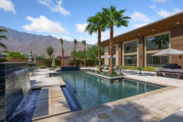 3150 Cody Court, Palm Springs, CA 92264