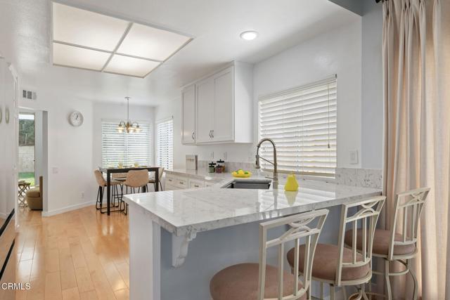 Detail Gallery Image 9 of 25 For 11998 Bubbling Brook St, Moorpark,  CA 93021 - 4 Beds | 2/1 Baths
