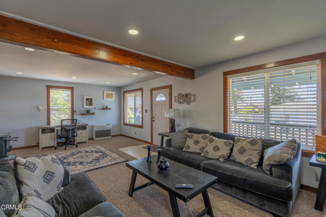 Detail Gallery Image 3 of 26 For 134 Livingston St, Fort Bragg,  CA 95437 - 3 Beds | 2 Baths