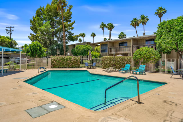 77845 California Drive, Palm Desert CA: https://media.crmls.org/mediaz/13ff5f30-6ed3-4cce-a0f5-c257b3dd2c9a.jpg