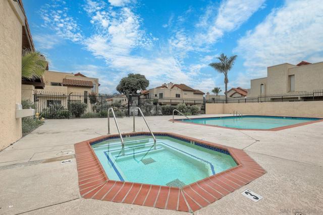 514 Jamacha Rd, El Cajon CA: https://media.crmls.org/mediaz/13ffa9cb-90f0-4ed1-985c-f8b8a8ee9afd.jpg