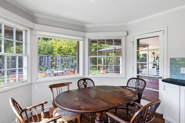 680 Fairway Circle, Hillsborough CA: https://media.crmls.org/mediaz/140074f5-70d1-4074-9bf4-cd8bbc099007.jpg