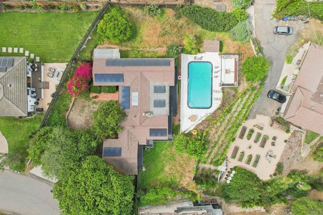 Detail Gallery Image 37 of 56 For 4322 Vista Coronado Dr, Chula Vista,  CA 91910 - 3 Beds | 3 Baths