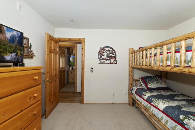43259 Bow Canyon Road, Big Bear CA: https://media.crmls.org/mediaz/140460ed-e0ae-4a9d-b70c-f5141072d17c.jpg