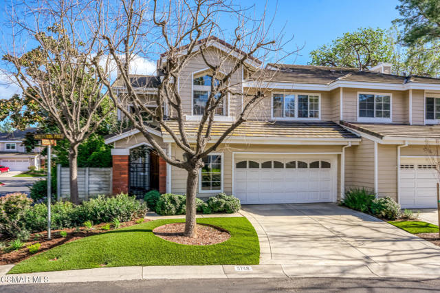 5748 Whispering Pines Circle, Westlake Village CA: https://media.crmls.org/mediaz/140506b9-6c7f-4686-890c-54b4e9411b47.jpg