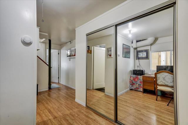 333 Elliot Street, San Francisco CA: https://media.crmls.org/mediaz/14052222-41f8-4b13-ade4-43f35b835f91.jpg