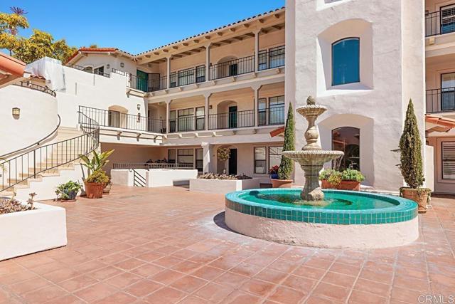 Detail Gallery Image 2 of 19 For 7757 Eads Ave #C 2,  La Jolla,  CA 92037 - 2 Beds | 2 Baths