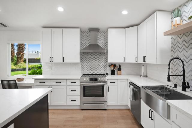 51485 Calle Guatemala, La Quinta CA: https://media.crmls.org/mediaz/14063ae6-d209-413c-bcb2-b0a27c508675.jpg
