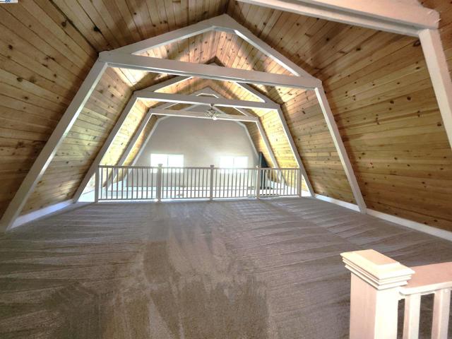 23875 Marshall Way, Twain Harte CA: https://media.crmls.org/mediaz/1406b32b-55fb-4517-b610-589d462af625.jpg