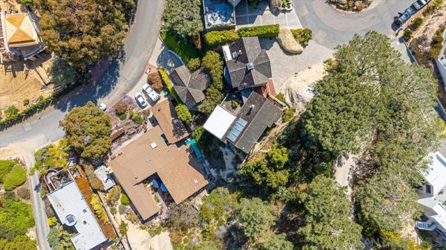 13027 Via Latina, Del Mar CA: https://media.crmls.org/mediaz/1407715c-37c5-46da-9051-4959c9af1082.jpg