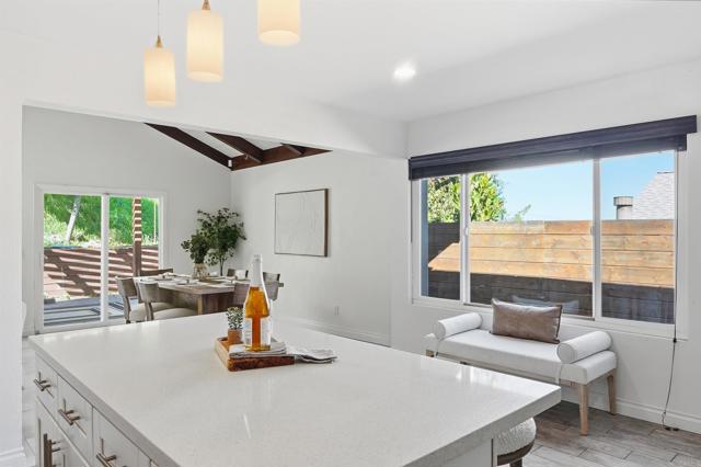 Detail Gallery Image 8 of 44 For 302 Worthington St, Spring Valley,  CA 91977 - 3 Beds | 2 Baths