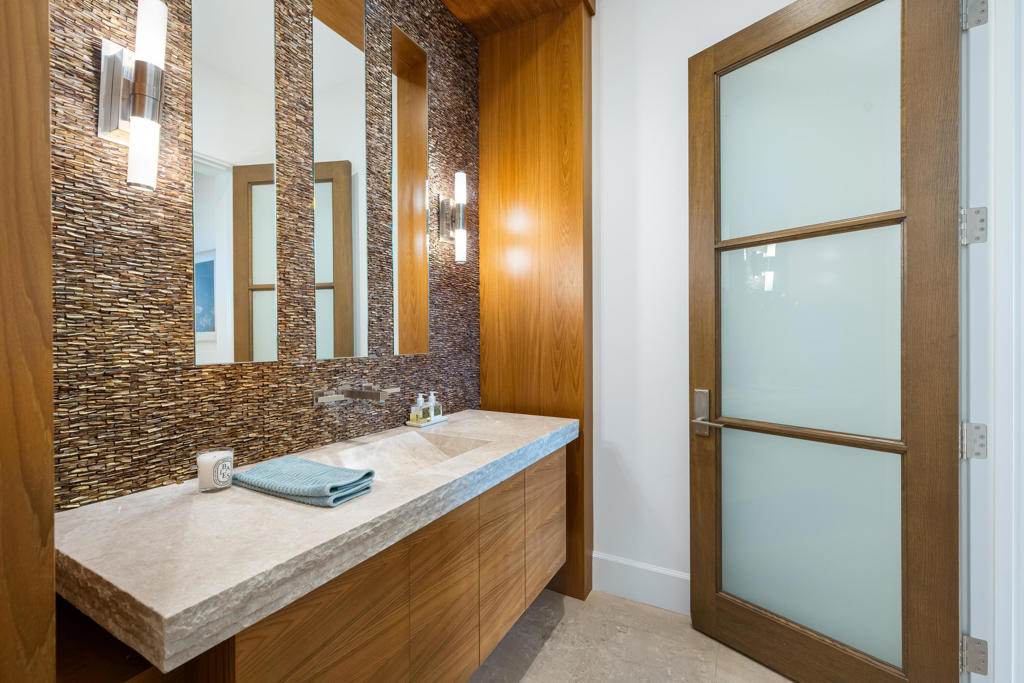 140865ab A914 4dbb Ac09 97e9e2e5ae92