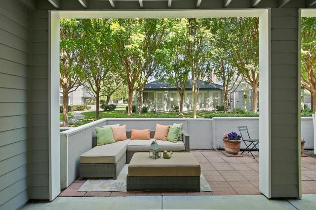 1648 Parkview Green Circle, San Jose CA: https://media.crmls.org/mediaz/14094a46-0fda-44c0-86a8-5236b5517d58.jpg