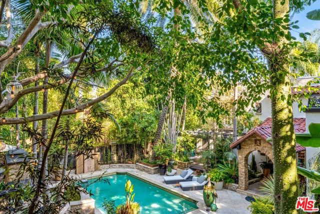 2276 La Granada Drive, Los Angeles CA: https://media.crmls.org/mediaz/14095c01-8489-4765-8538-d135e9a89127.jpg