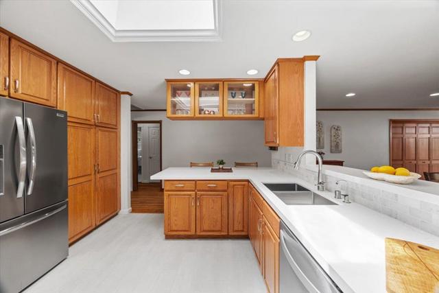 157 Mclellan Avenue, San Mateo CA: https://media.crmls.org/mediaz/1409736f-8e7d-4944-abf8-5ac9d461a710.jpg