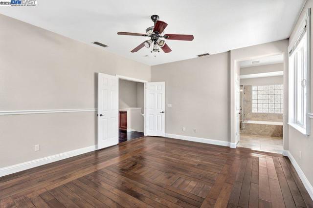 2315 Sabrina Way, Tracy CA: https://media.crmls.org/mediaz/140aa30f-4ee4-4ac7-b962-7964ac3d3bce.jpg