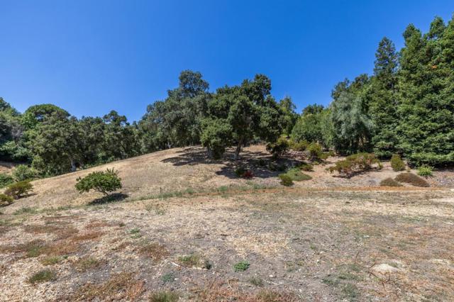 941 High Road, Woodside CA: https://media.crmls.org/mediaz/140b15c7-cecb-466a-aef2-7dddccac8985.jpg