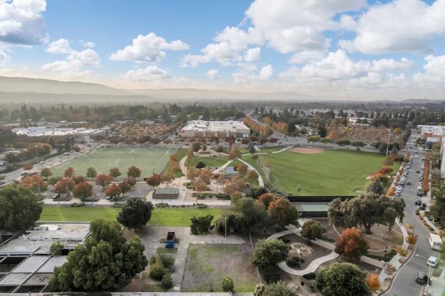 308 Flinder Place, San Jose CA: https://media.crmls.org/mediaz/140c4577-2c3f-427b-acb4-09c3ade61252.jpg