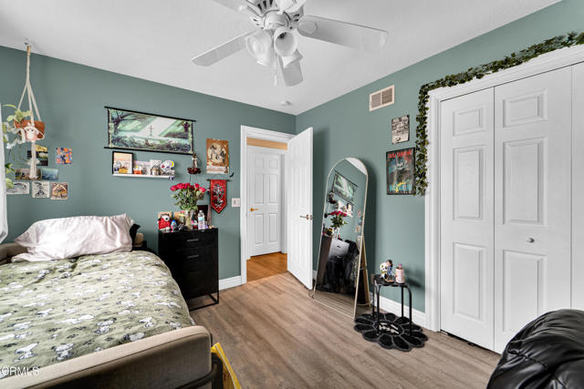 Detail Gallery Image 25 of 28 For 219 Castilian Ave, Newbury Park,  CA 91320 - 4 Beds | 2/1 Baths