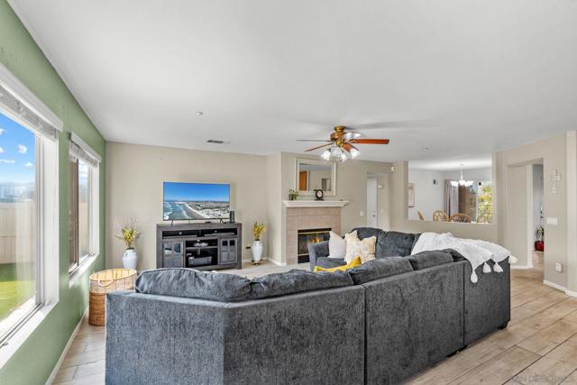 Image 9 of 44 For 2168 Pointe Parkway