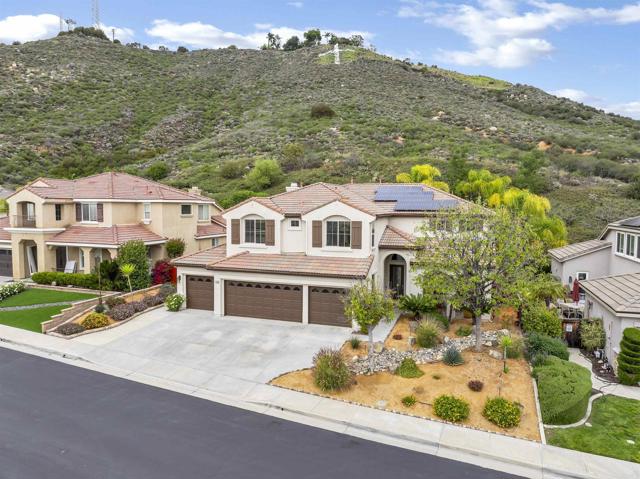 Detail Gallery Image 3 of 65 For 23860 Hollingsworth Dr, Murrieta,  CA 92562 - 4 Beds | 4 Baths