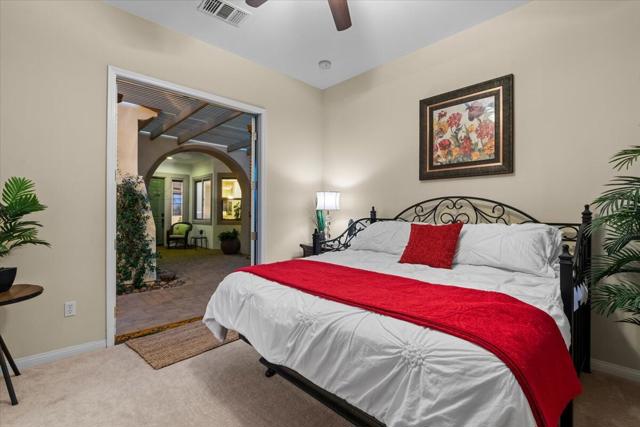 40426 Calle Estela, Indio CA: https://media.crmls.org/mediaz/1410a28b-6380-4bc5-ba88-3478eb8a1892.jpg