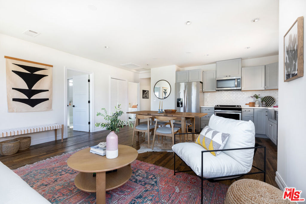 Thumbnail 13