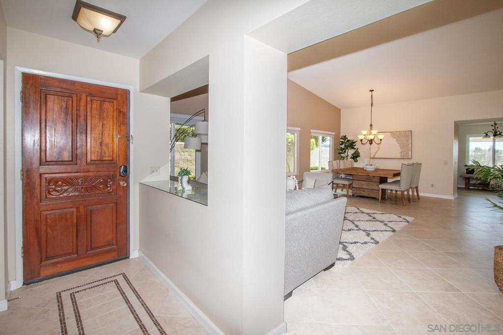 12733 Via Nasca - photo 5